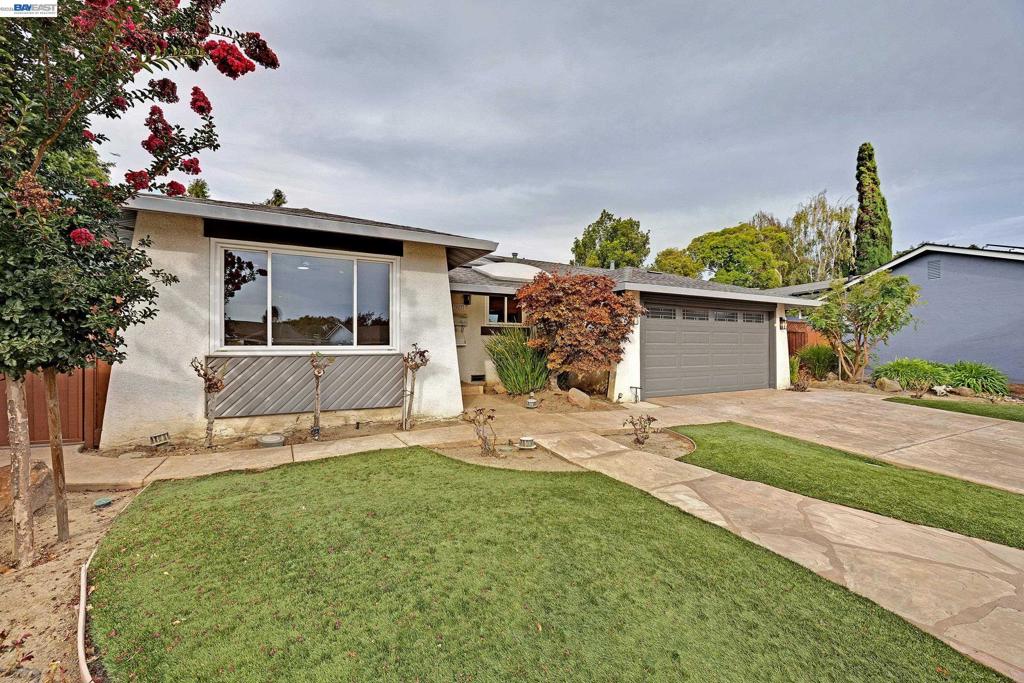 34232 Atteridge Pl