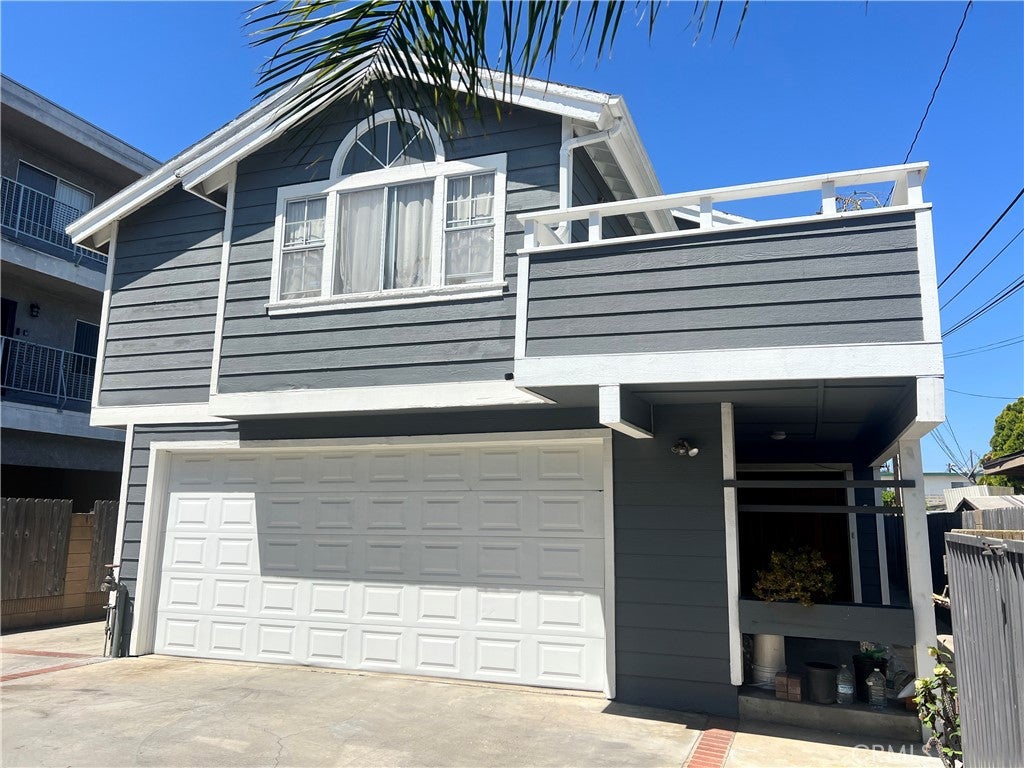 13933 Kornblum AVE C, Hawthorne CA 90250