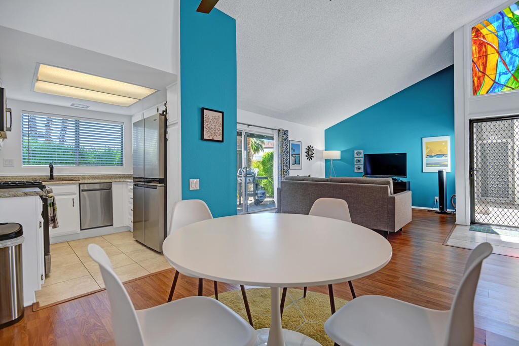 1338 S Camino Real