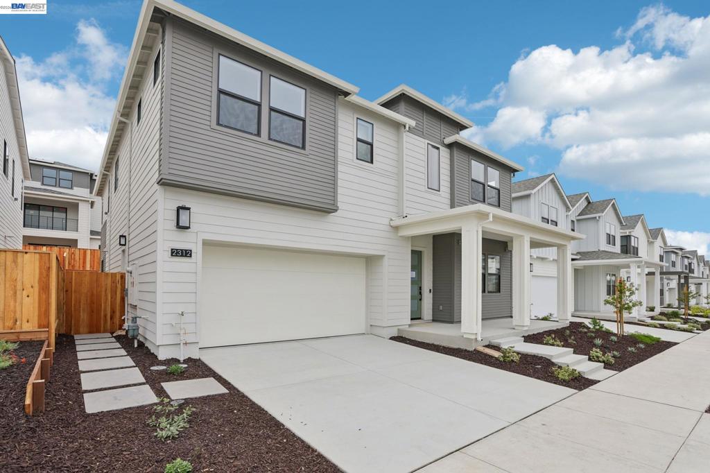 2312 Sanderling Ave
