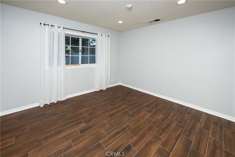 Tiny photo for 1806 Carnegie Ln #B, Redondo Beach, CA 90278 (MLS # SB25228241)
