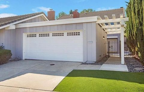 Photo of 18785 Paseo Picasso, Irvine, CA 92603 (MLS # OC26058513)