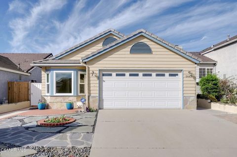 Photo of 2665 Cimmaron Avenue, Simi Valley, CA 93065 (MLS # 226000408)