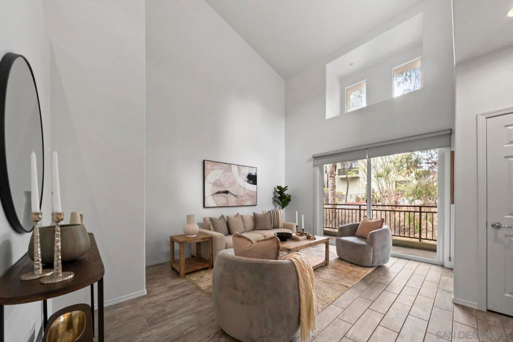 5422 Zeil Pl PL, San Diego CA 92105