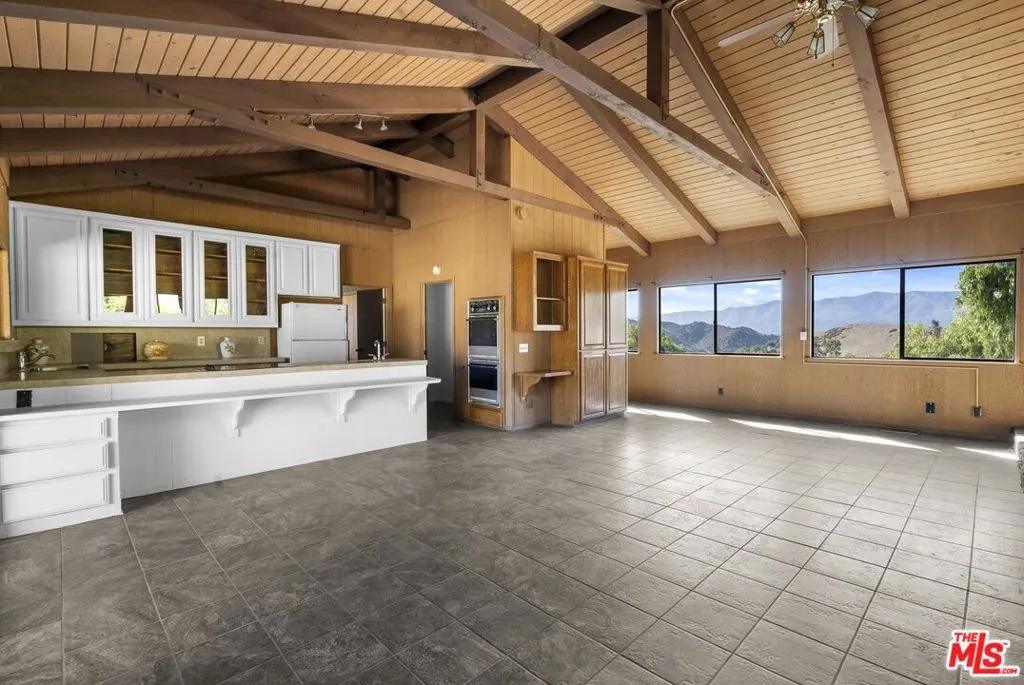 Santa Ynez, California 93460, United States, 6 Bedrooms Bedrooms, ,4 BathroomsBathrooms,Residential,Active,234802