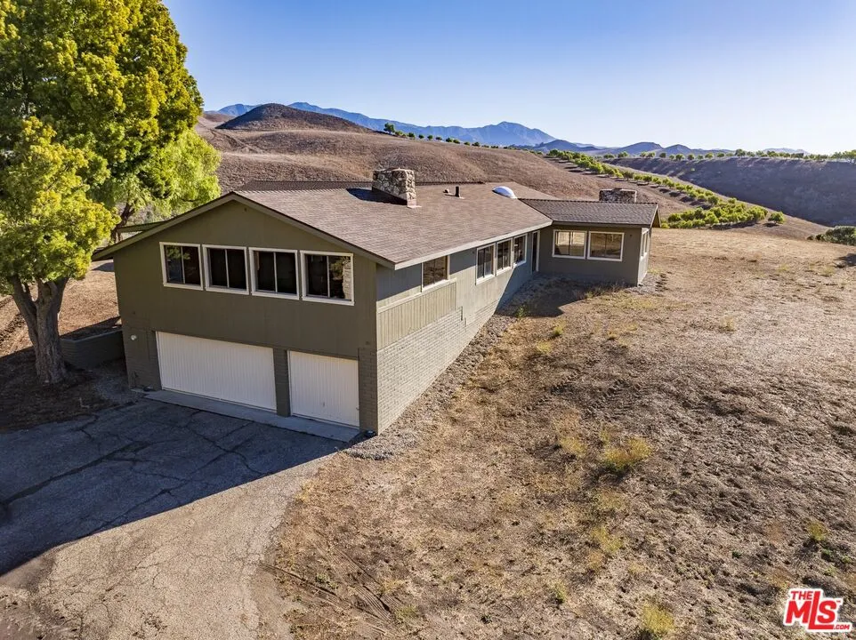 Santa Ynez, California 93460, United States, 6 Bedrooms Bedrooms, ,4 BathroomsBathrooms,Residential,Active,234802