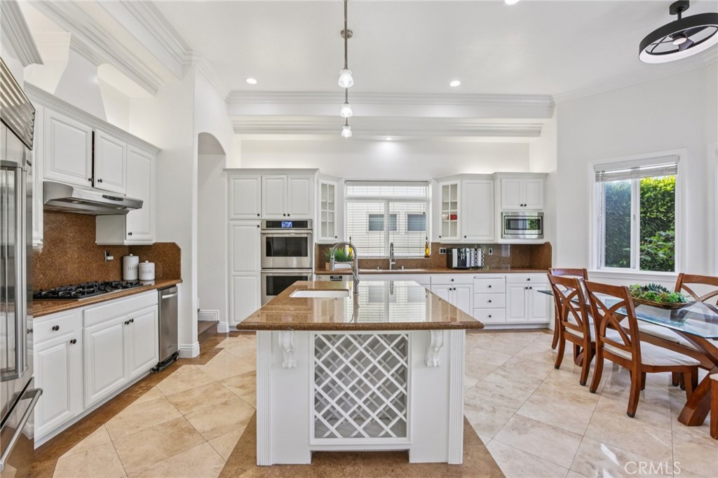 1043 9th Street
