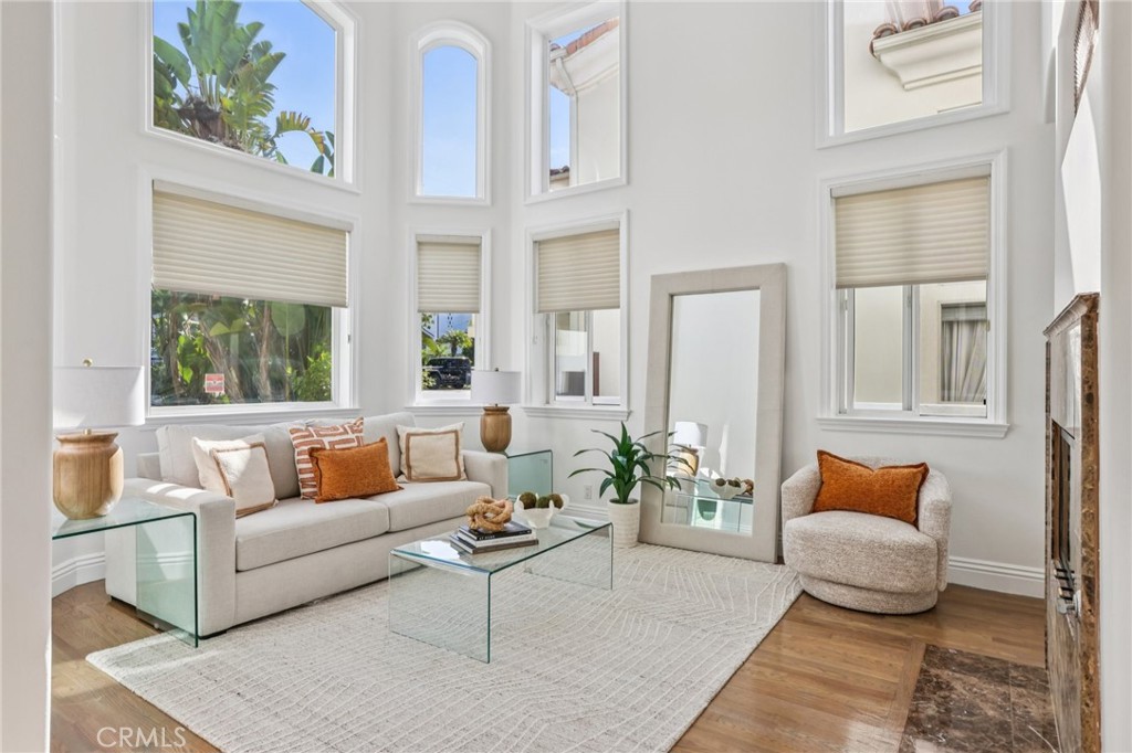 1043 9th Street