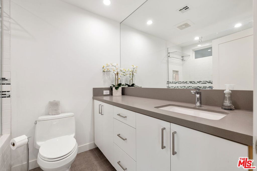 Not in a Development - Residential Lease