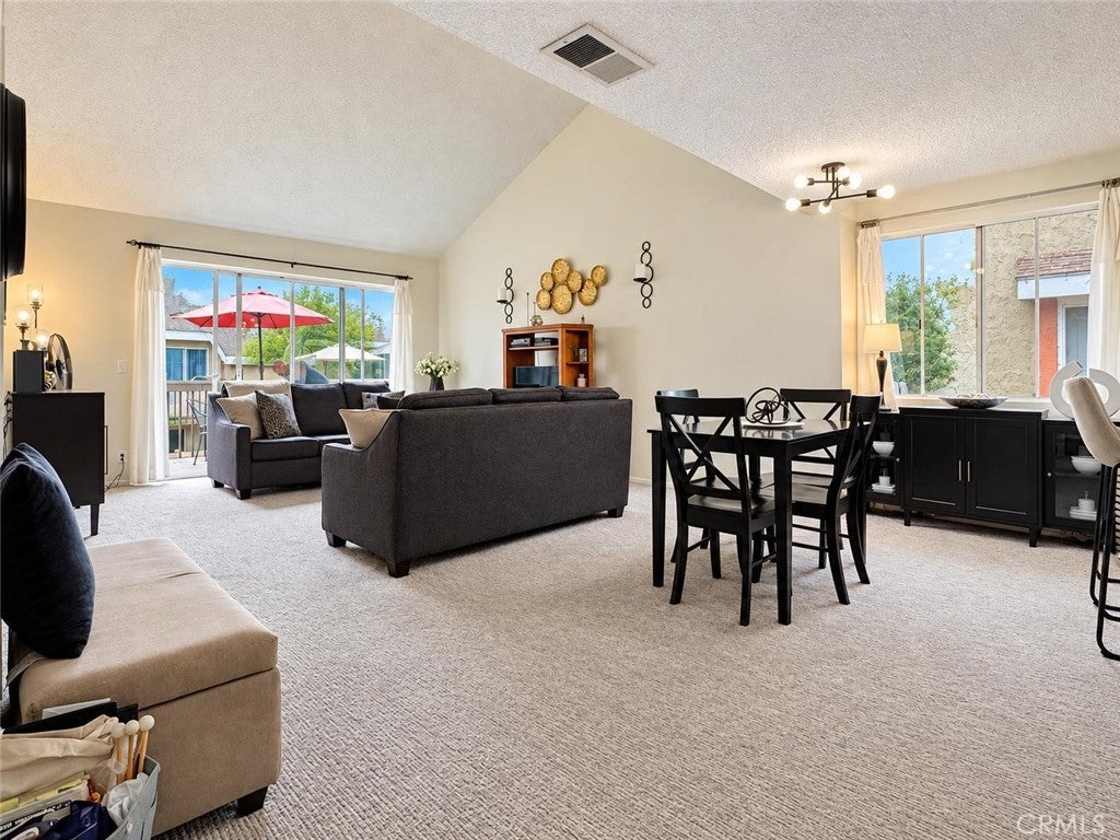 Properties 3 6681 Caro Street 75