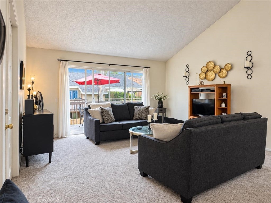 Properties 4 6681 Caro Street 75