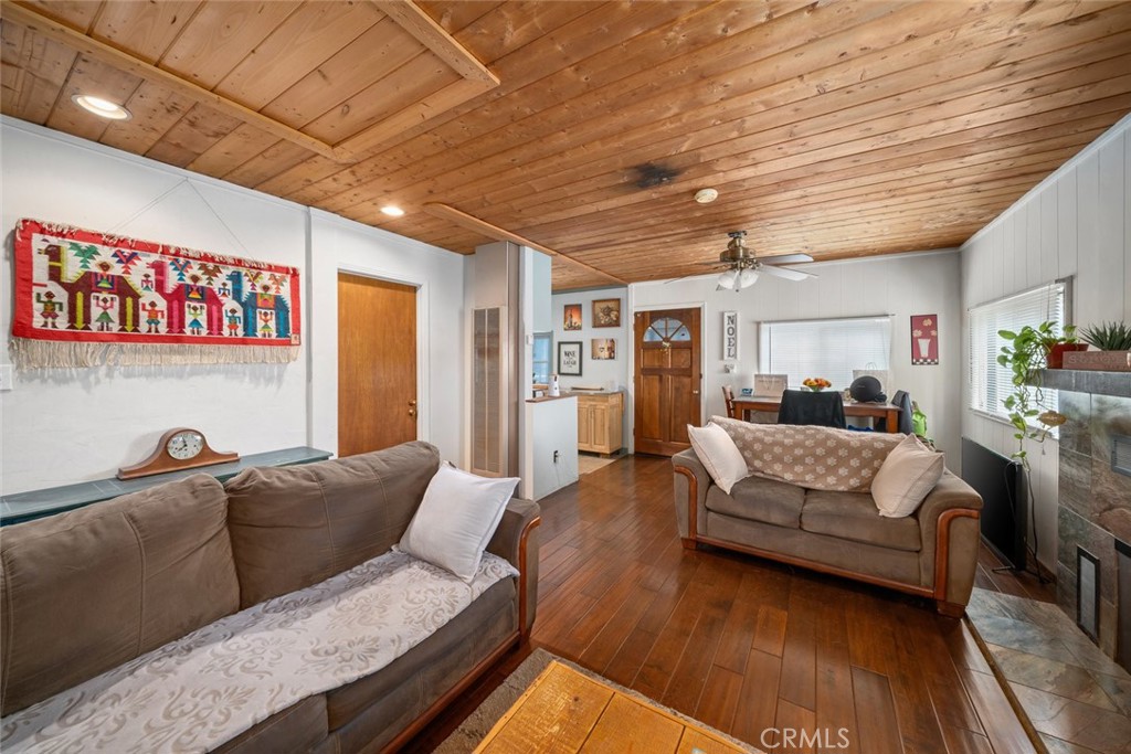 Baywood Park - Residential