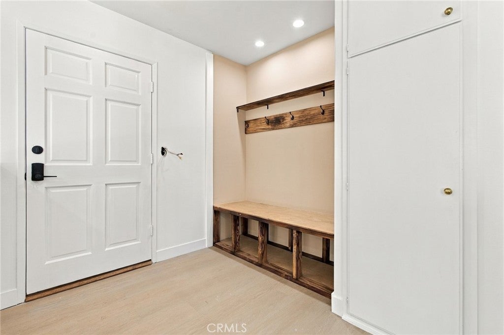 28927 Morningside