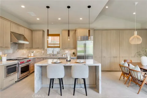 111 Linda Vista, Irvine, CA 92618 - MLS#: OC25206742