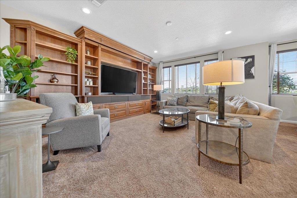 17603 Reynolds Street