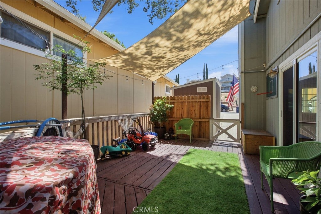 5013 Bluebird Lane