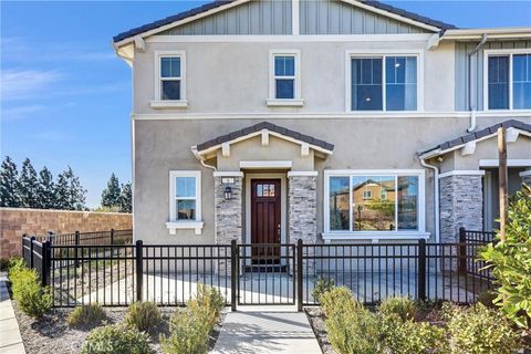 16681 Wyndham Lane 8 Fontana CA 92336