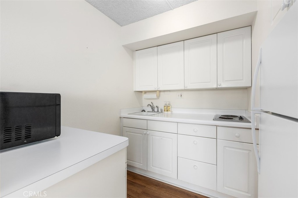 24055 Paseo Del Lago 411