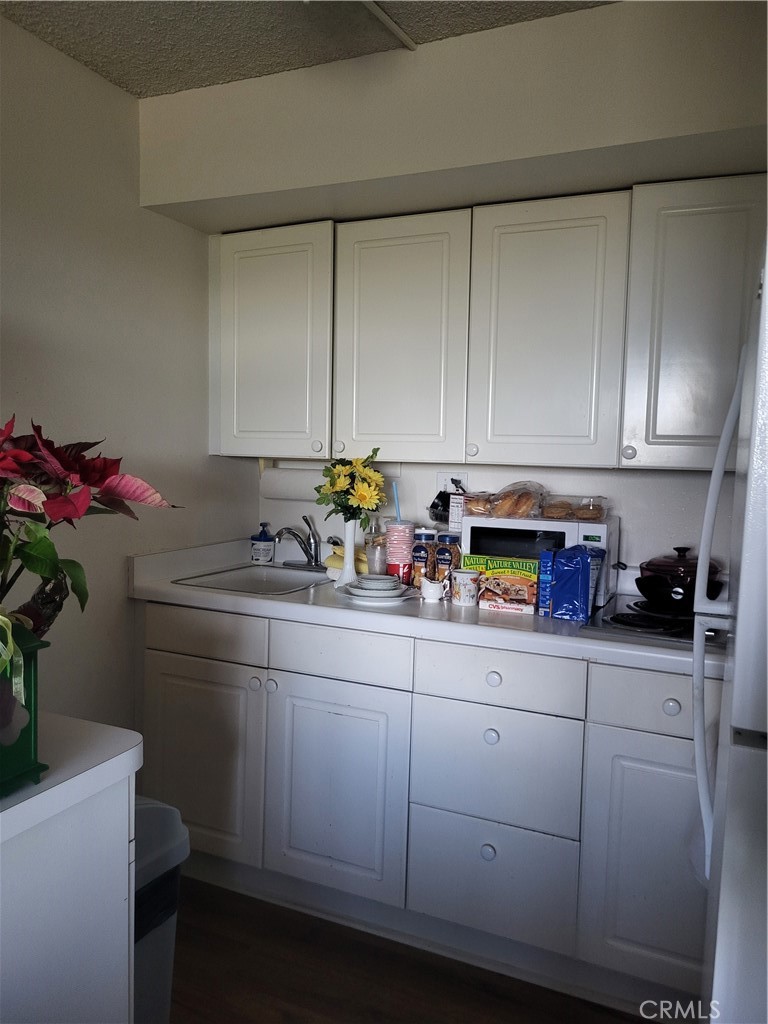 24055 Paseo Del Lago