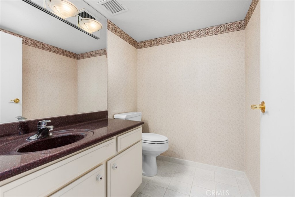 24055 Paseo Del Lago 411