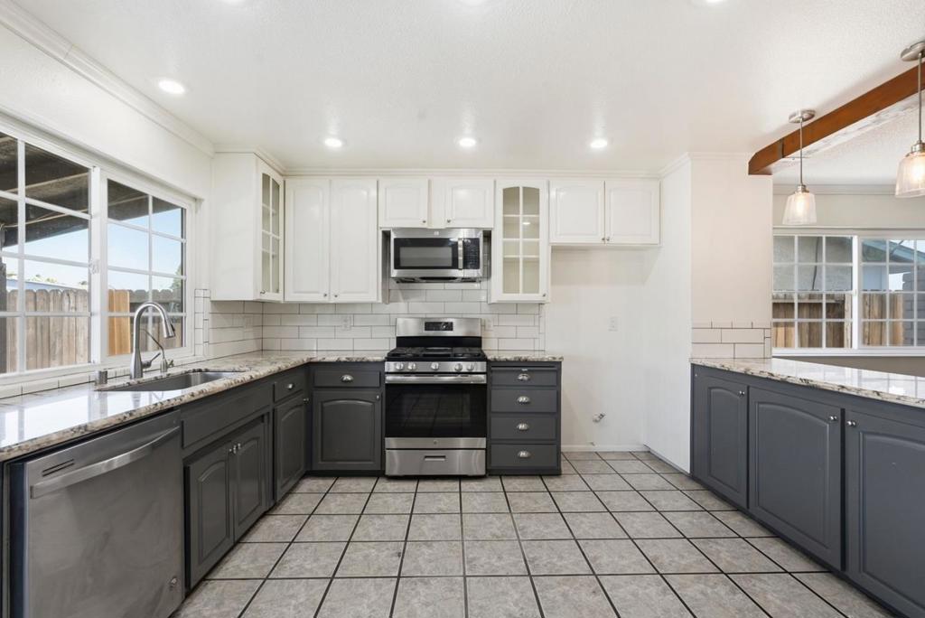 865 Locust Avenue