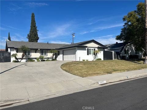Photo of 20935 Divonne Drive, Walnut, CA 91789 (MLS # TR25237342) Photo of 20935 Divonne Drive, Walnut, CA 91789 (MLS # TR25237342)