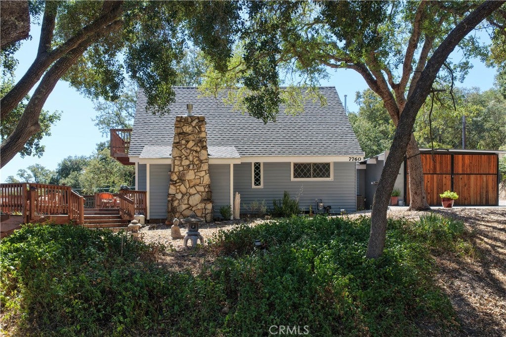 7760 Valle Ave.