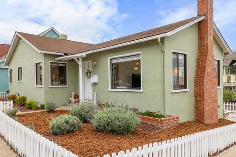 Photo of 360 Central Avenue, Pacific Grove, CA 93950 (MLS # ML82040765)