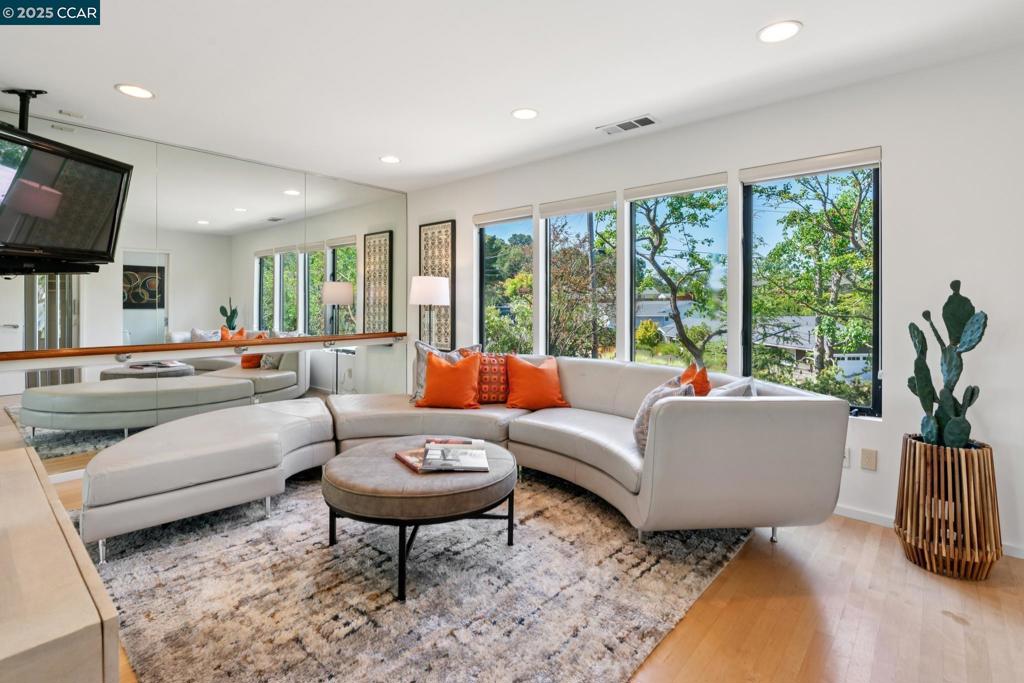 Not Listed - Residential