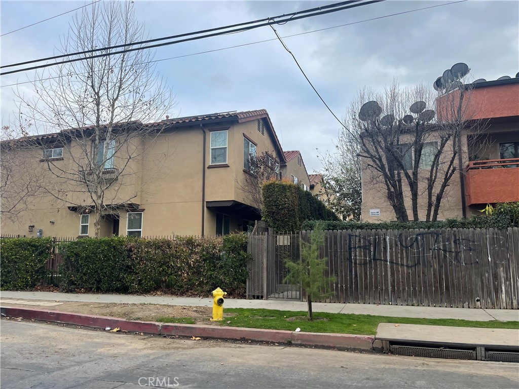 Properties 1 10361 Diamond Way