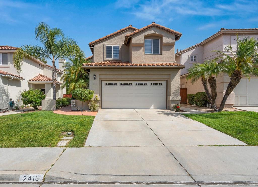 2415 La Costa