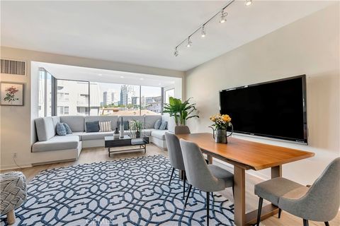 Photo of 969 Hilgard Ave Ave #405, Los Angeles, CA 90024 (MLS # SR26001740)