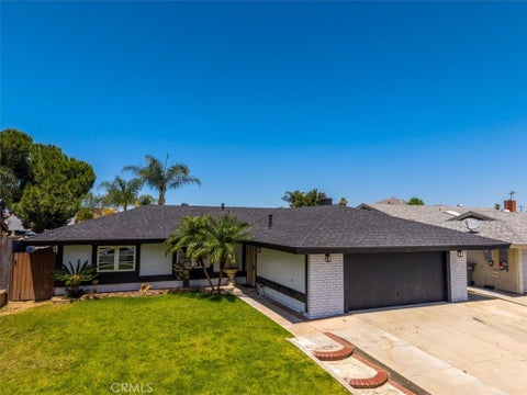 Photo of 13631 Pecan Pl, Moreno Valley, CA 92553 (MLS # PW26129249)