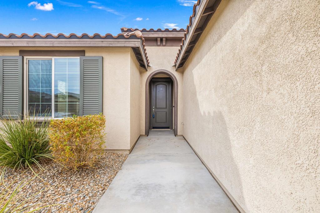 43835 Mezzelune Way