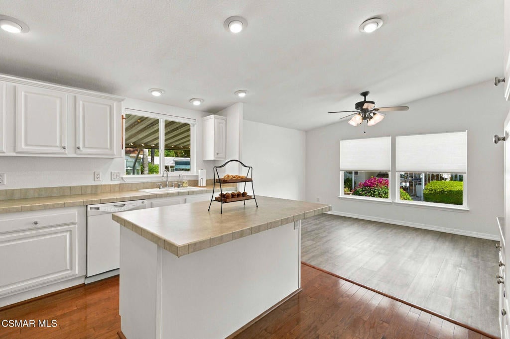 195 Tierra Rejada Road 127