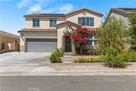 Photo of 214 Knotgrass Street, Hemet, CA 92543 (MLS # SW26198974)