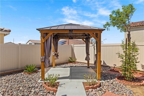 Tiny photo for 214 Knotgrass Street, Hemet, CA 92543 (MLS # SW26198974)
