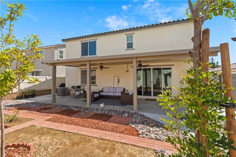 Tiny photo for 214 Knotgrass Street, Hemet, CA 92543 (MLS # SW26198974)