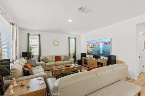 Tiny photo for 214 Knotgrass Street, Hemet, CA 92543 (MLS # SW26198974)