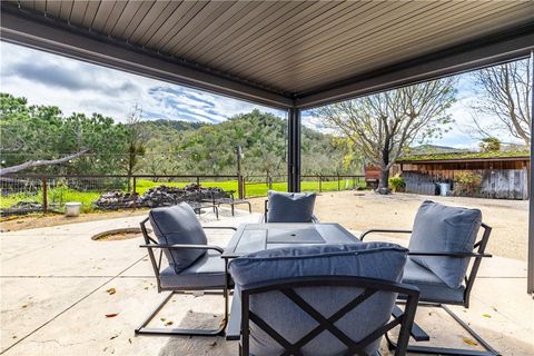 Tiny photo for 1856 Southfork Place, Paso Robles, CA 93446 (MLS # SR26034352)