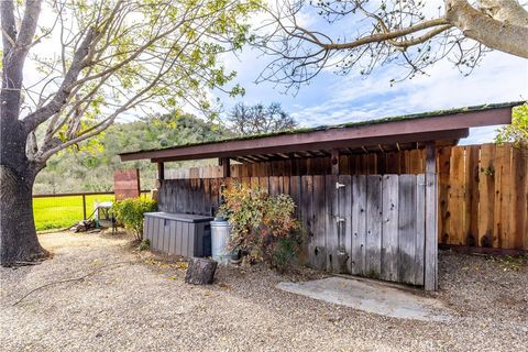 Tiny photo for 1856 Southfork Place, Paso Robles, CA 93446 (MLS # SR26034352)