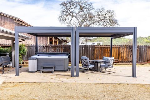 Tiny photo for 1856 Southfork Place, Paso Robles, CA 93446 (MLS # SR26034352)