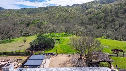 Tiny photo for 1856 Southfork Place, Paso Robles, CA 93446 (MLS # SR26034352)