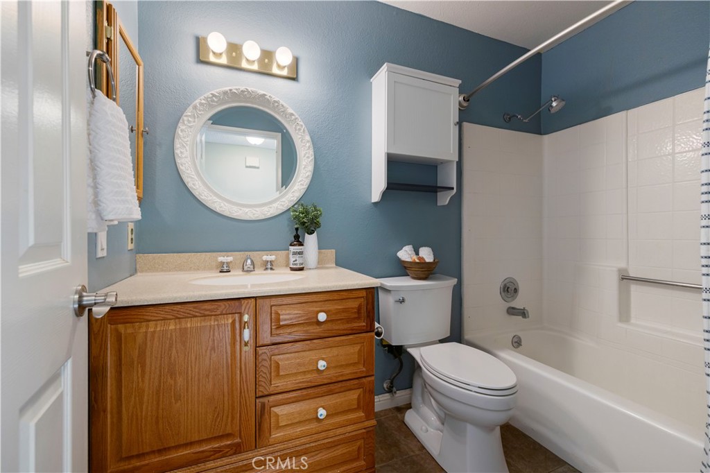 Rancho Santiago (RHST) - Residential