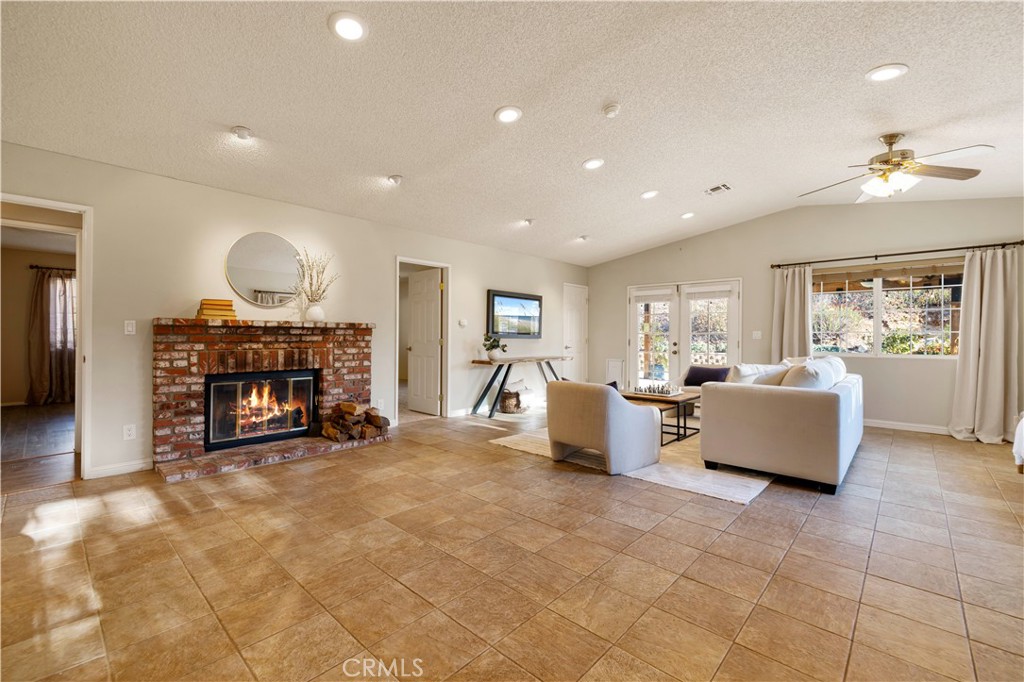 Rancho Santiago (RHST) - Residential