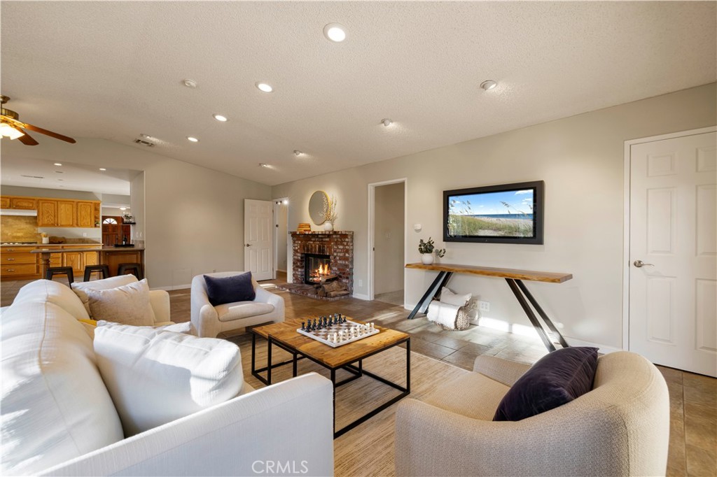 Rancho Santiago (RHST) - Residential