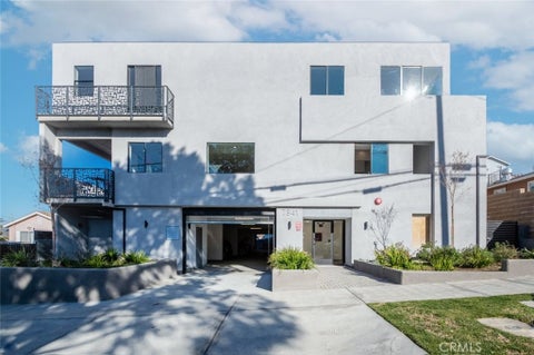 Photo of 7341 Valmont Street #103, Tujunga, CA 91042 (MLS # SR26183998)