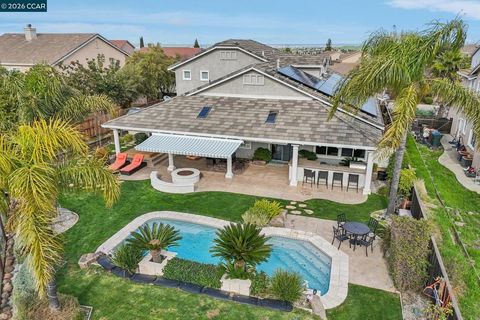 Photo of 5388 5388 Southwood Way Way, Antioch, CA 94531 (MLS # 41125216)