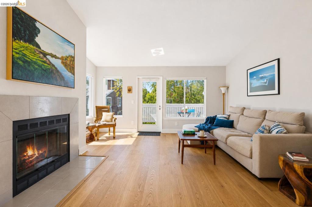 12 Bayside Ct