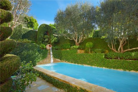 Tiny photo for 5 Pelican Vista Drive, Newport Coast, CA 92657 (MLS # NP25157748)